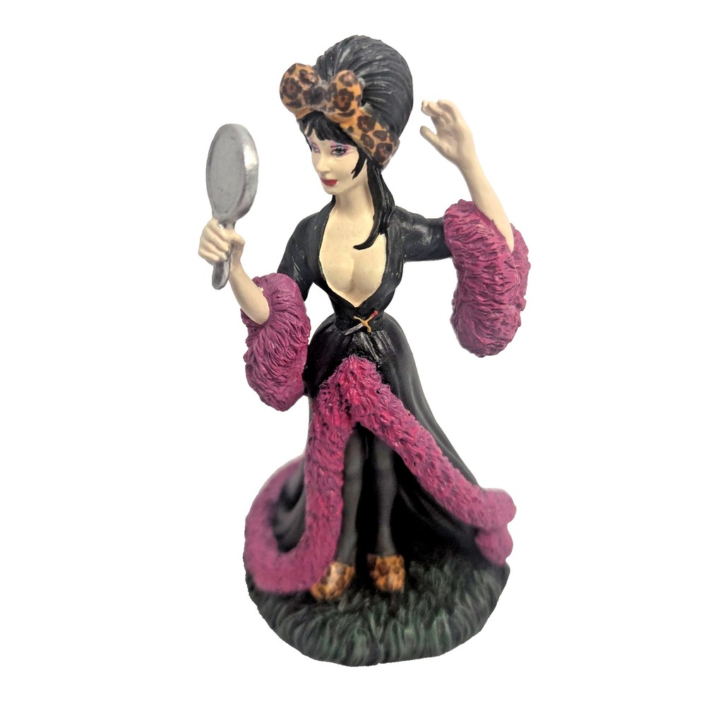 Department 56 Elvira On Set Figurine Mistress of the Dark 2022 Enesco New